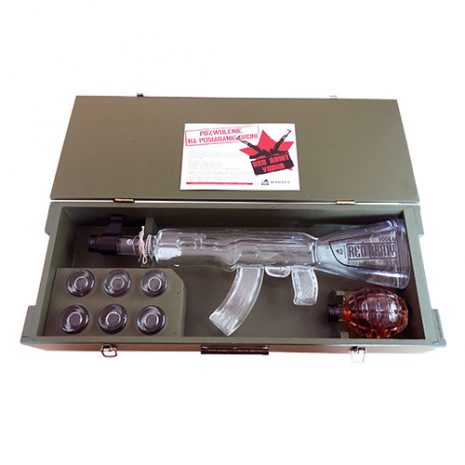Kalashnikov_Red_Army_Vodka_Geschenkbox_offen Kalashnikov_Red_Army_Vodka_Geschenkbox_offen